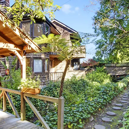The Babbling Brook Inn-3