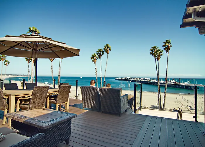 Romantic hotel: Casablanca Inn On The Beach