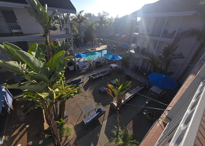 Hotel Solares